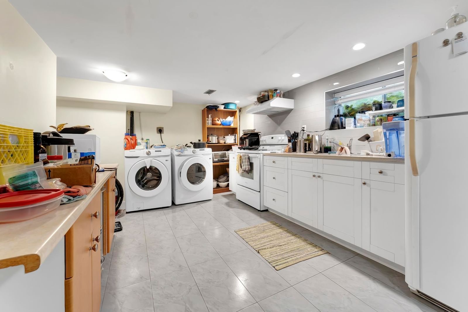 Listing Image 21