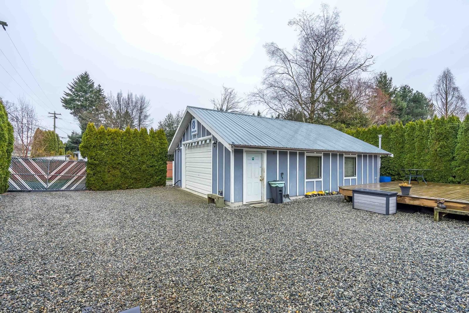 Listing Image 5