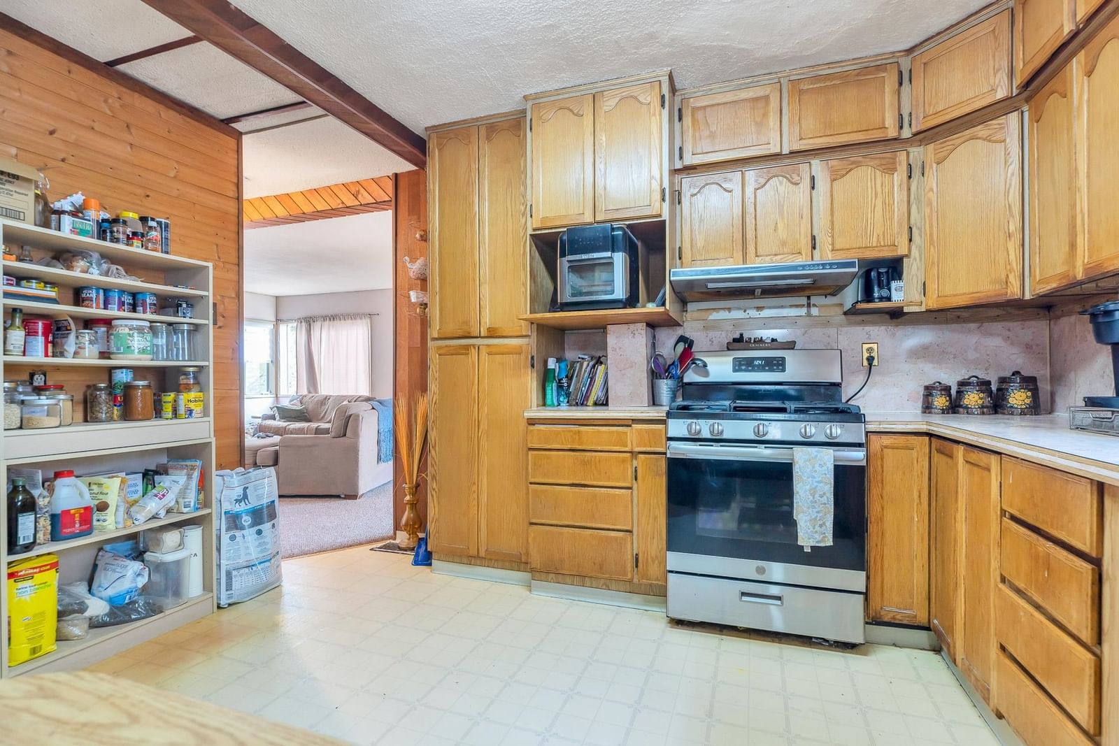 Listing Image 13