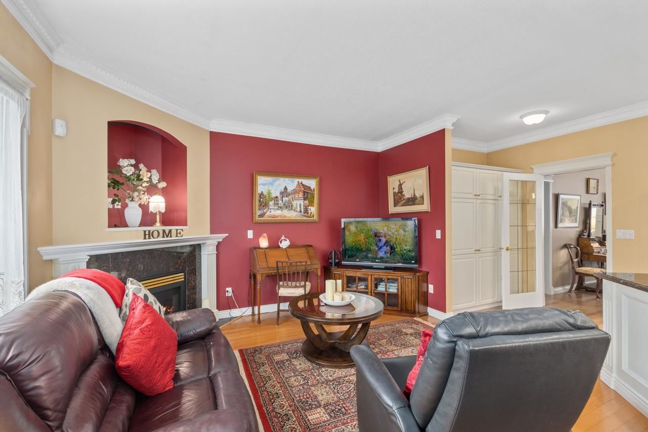 Listing Image 17