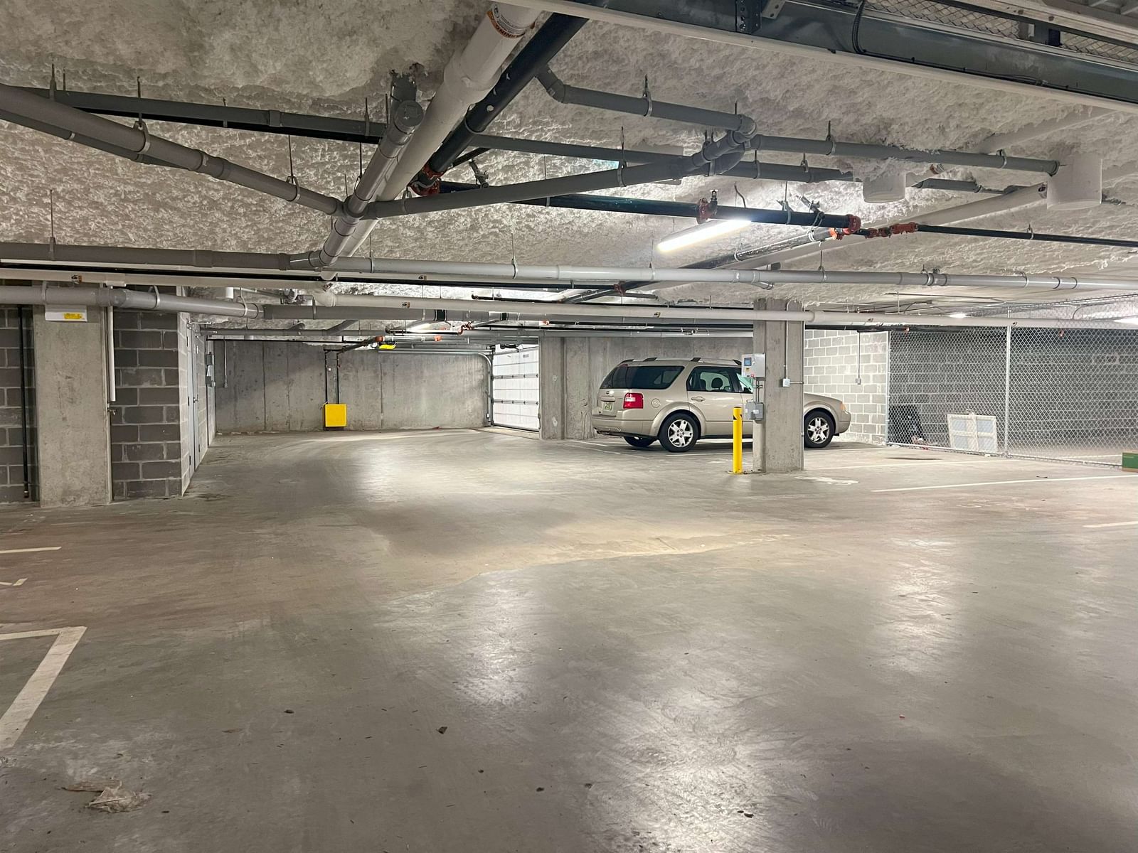 Listing Image 23