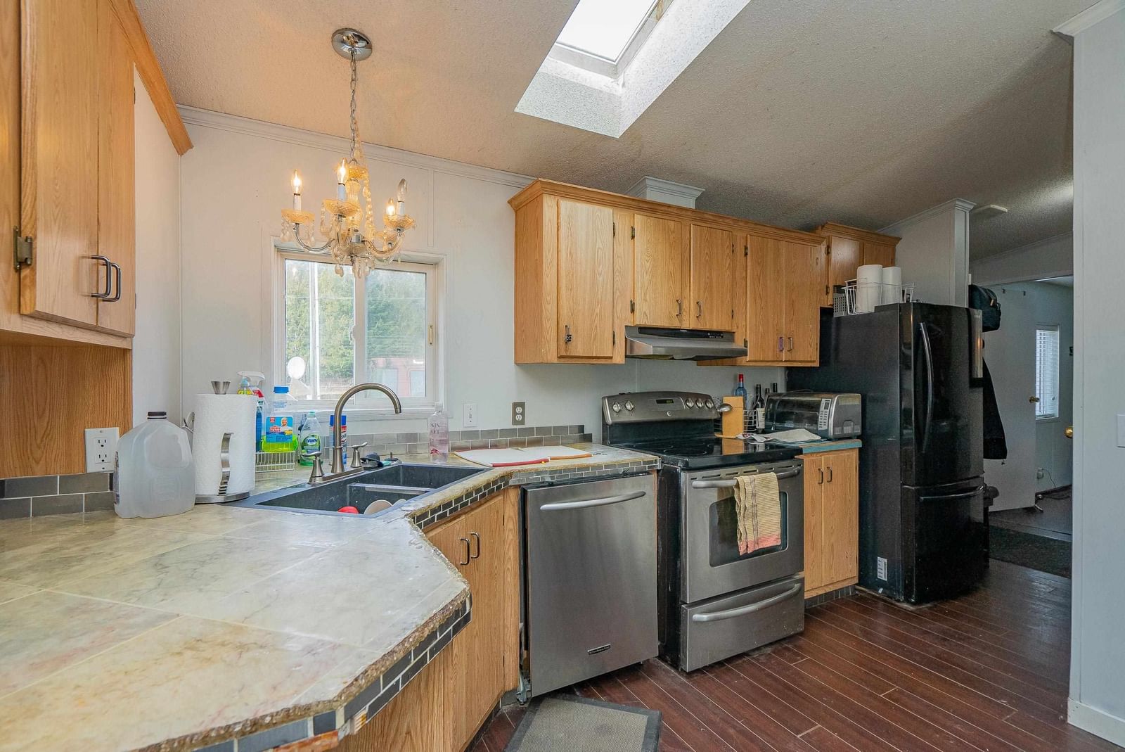 Listing Image 20