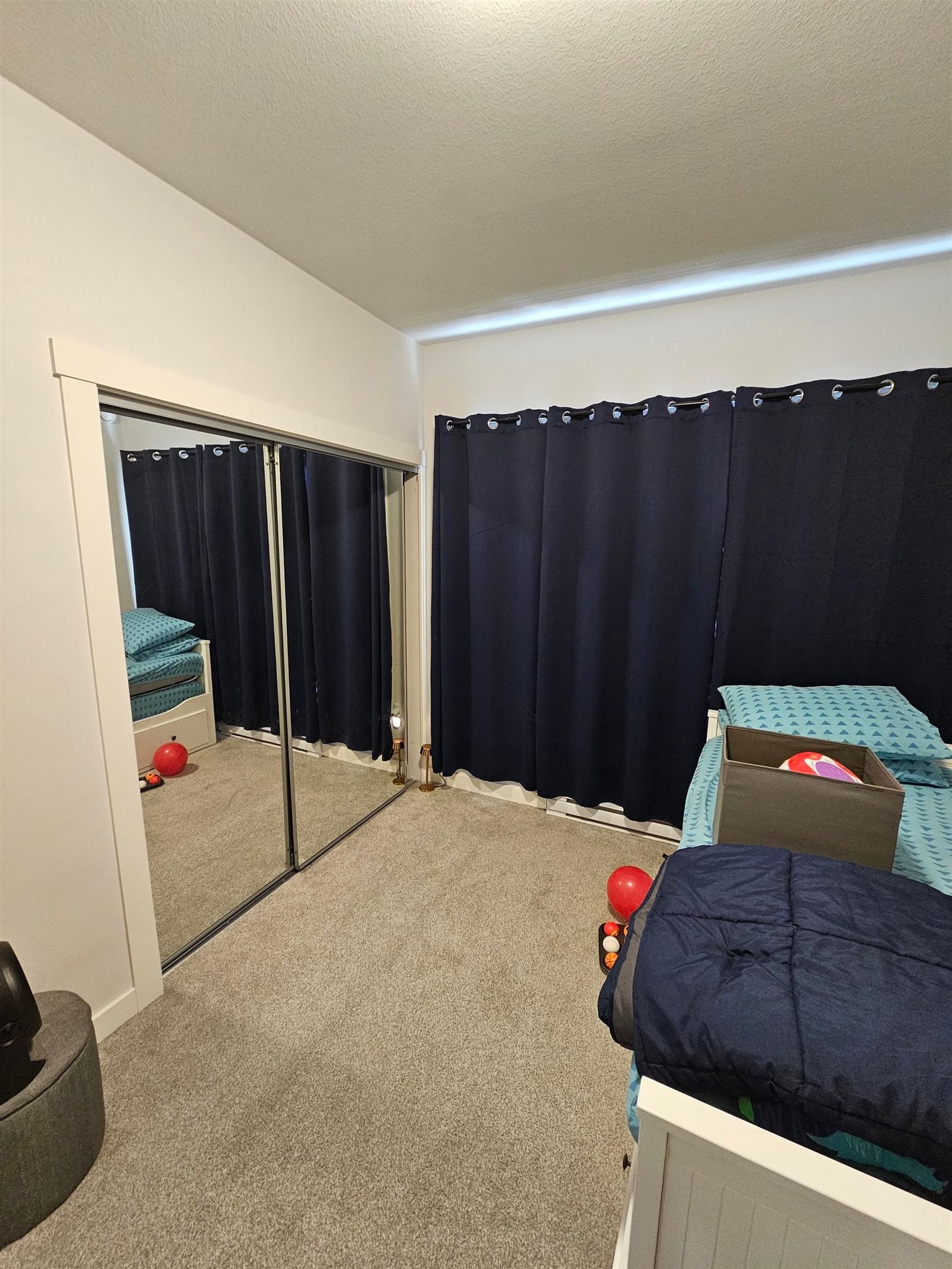 Listing Image 24