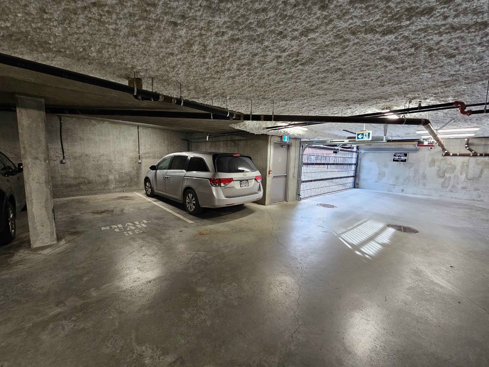 Listing Image 30