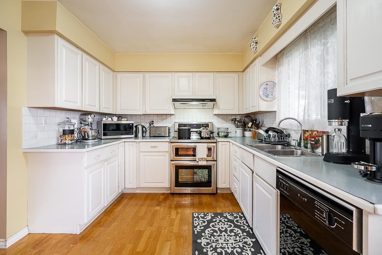 Listing Image 14