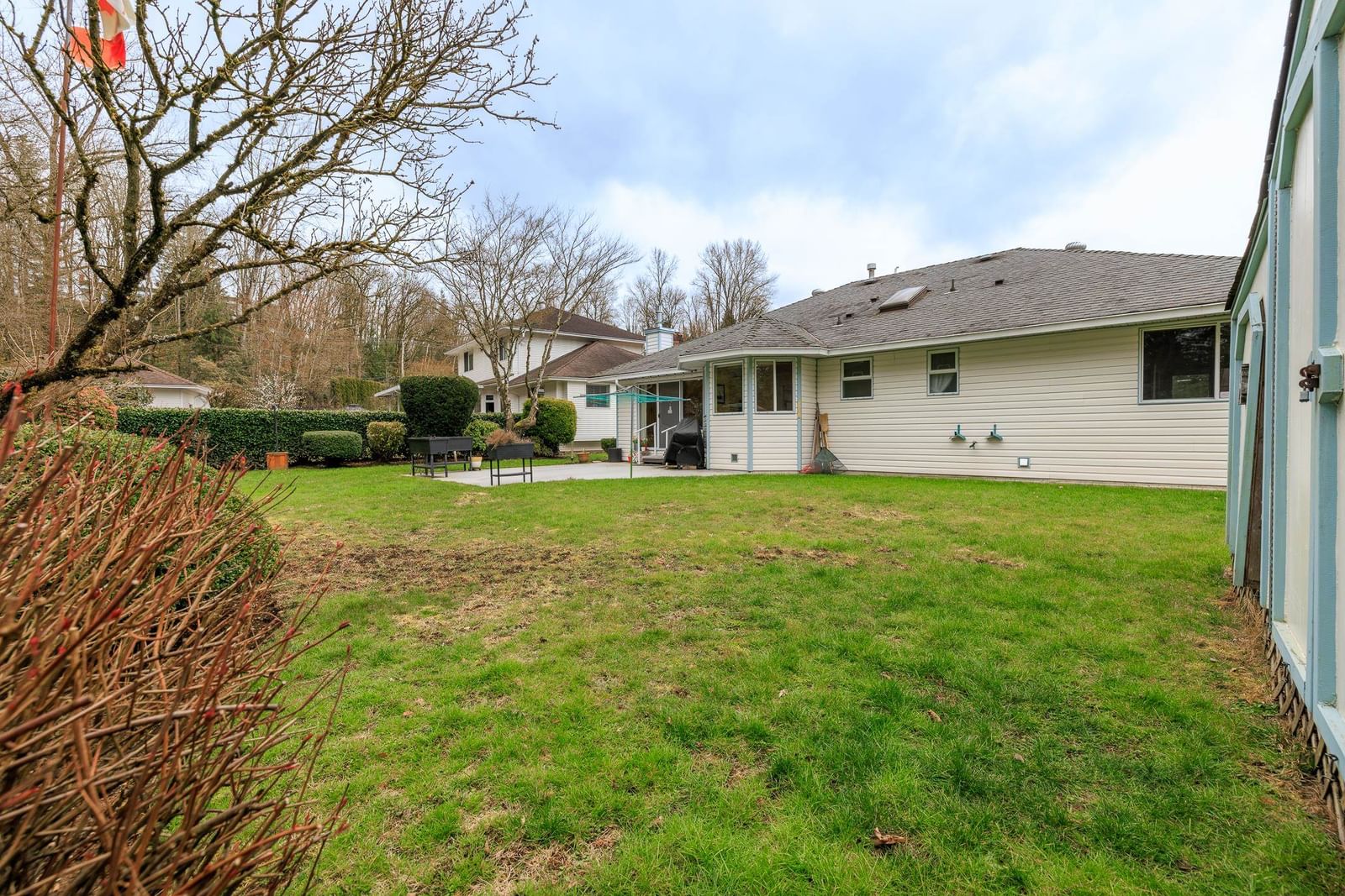 Listing Image 25