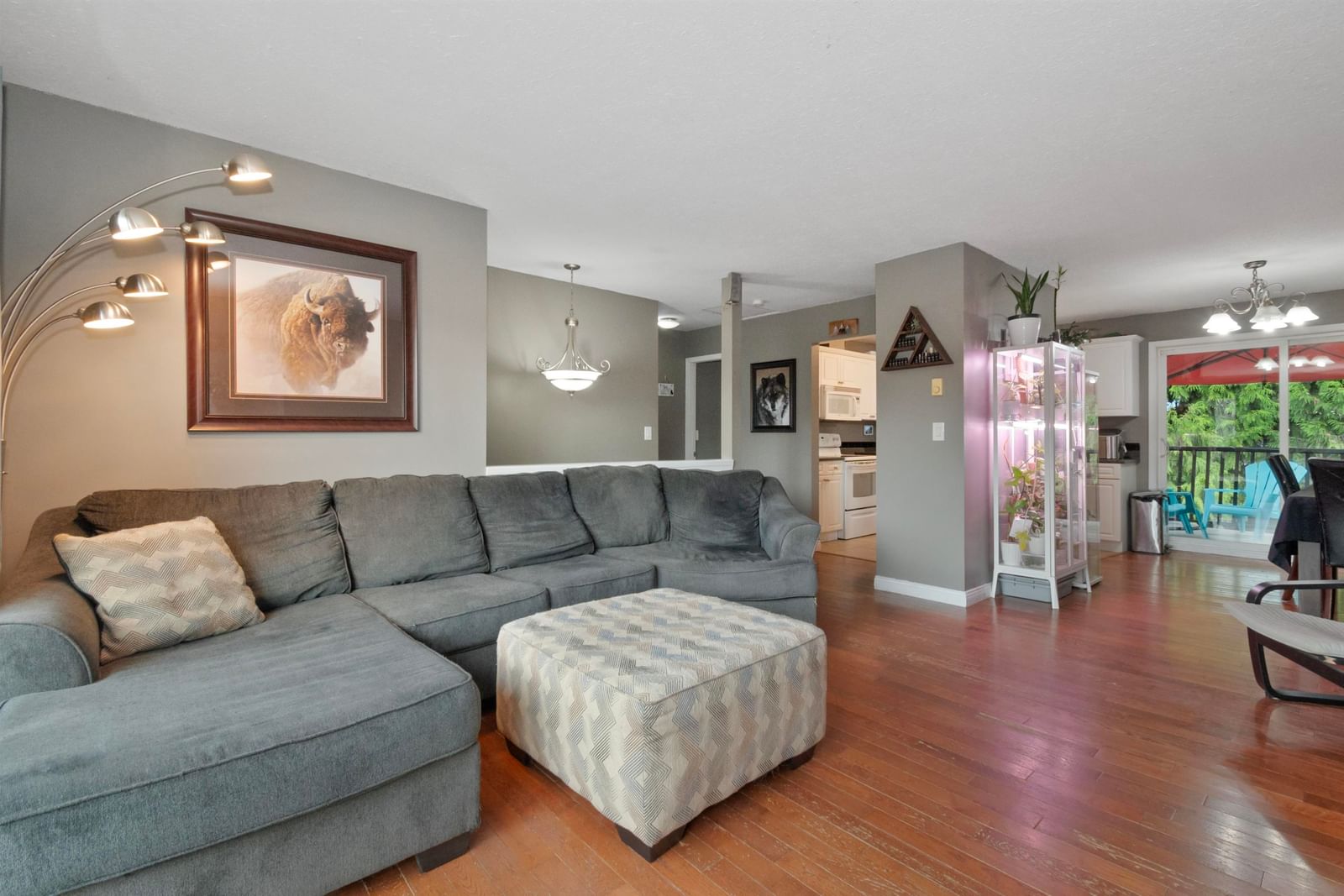 Listing Image 14