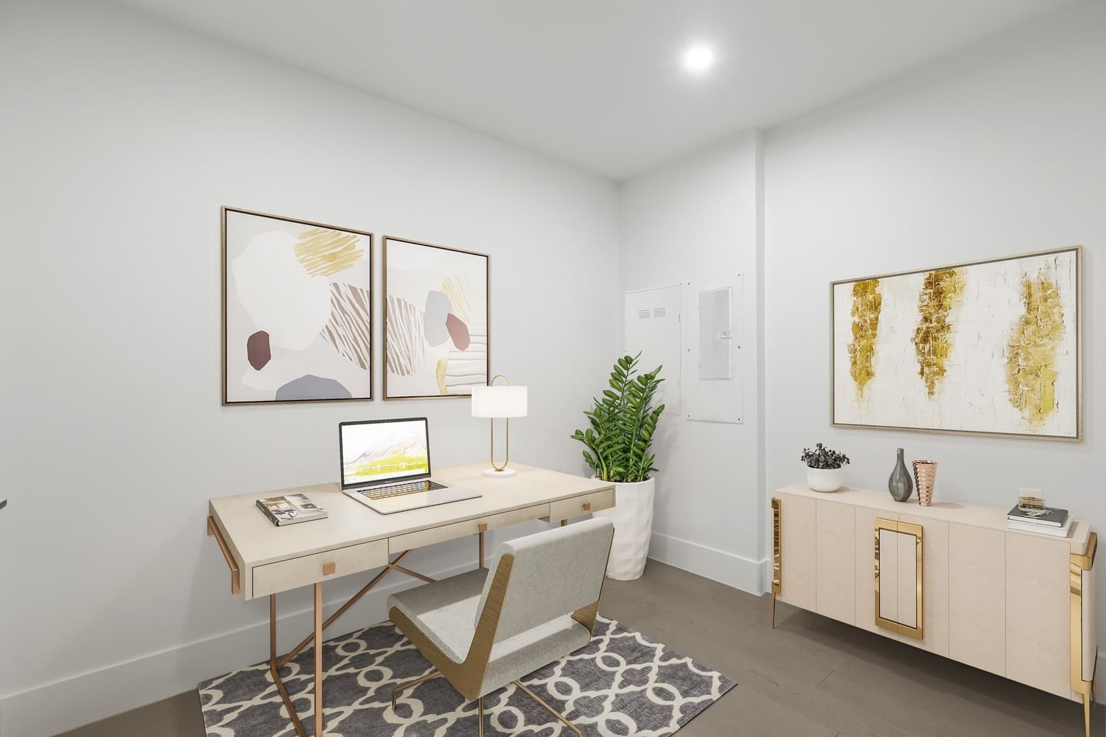 Listing Image 11