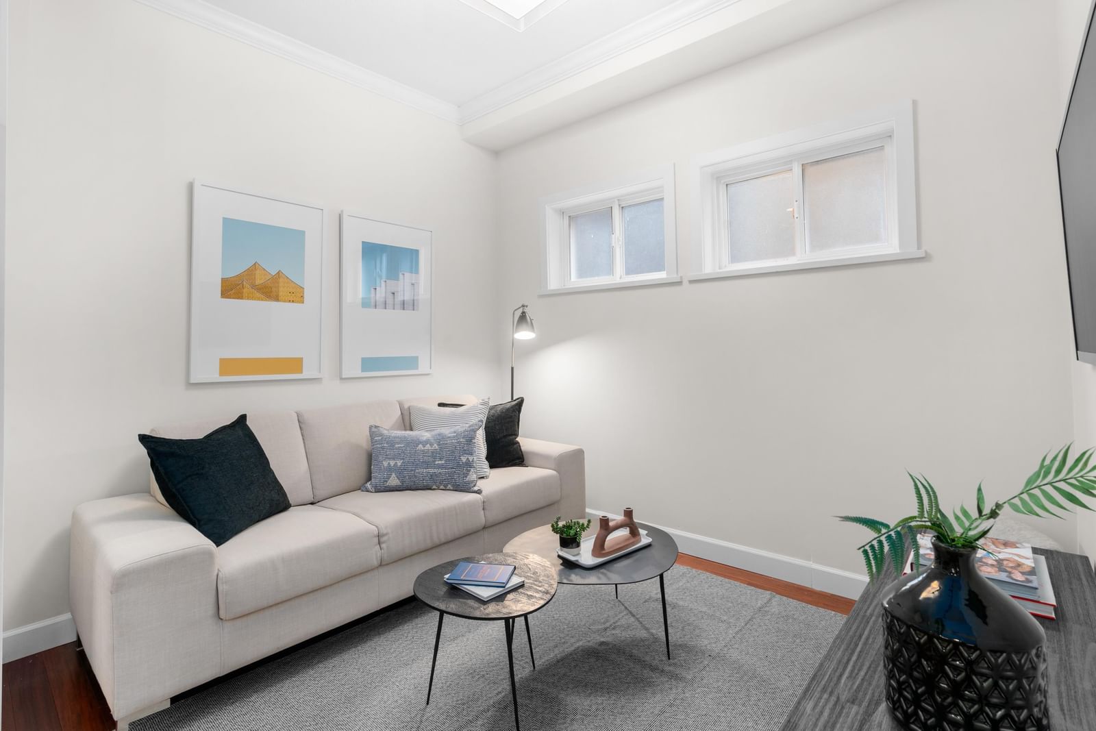 Listing Image 19