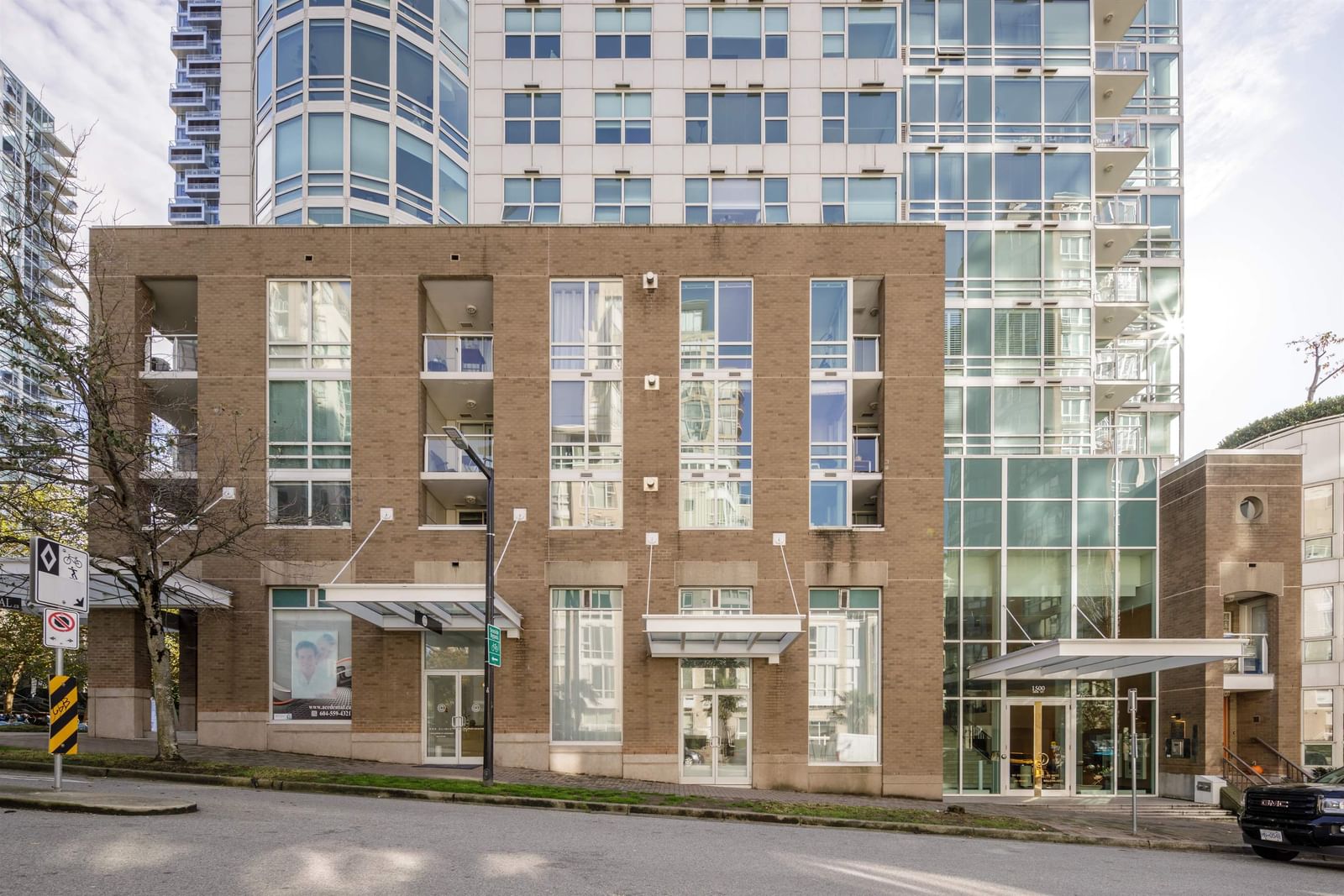 Listing Image 21