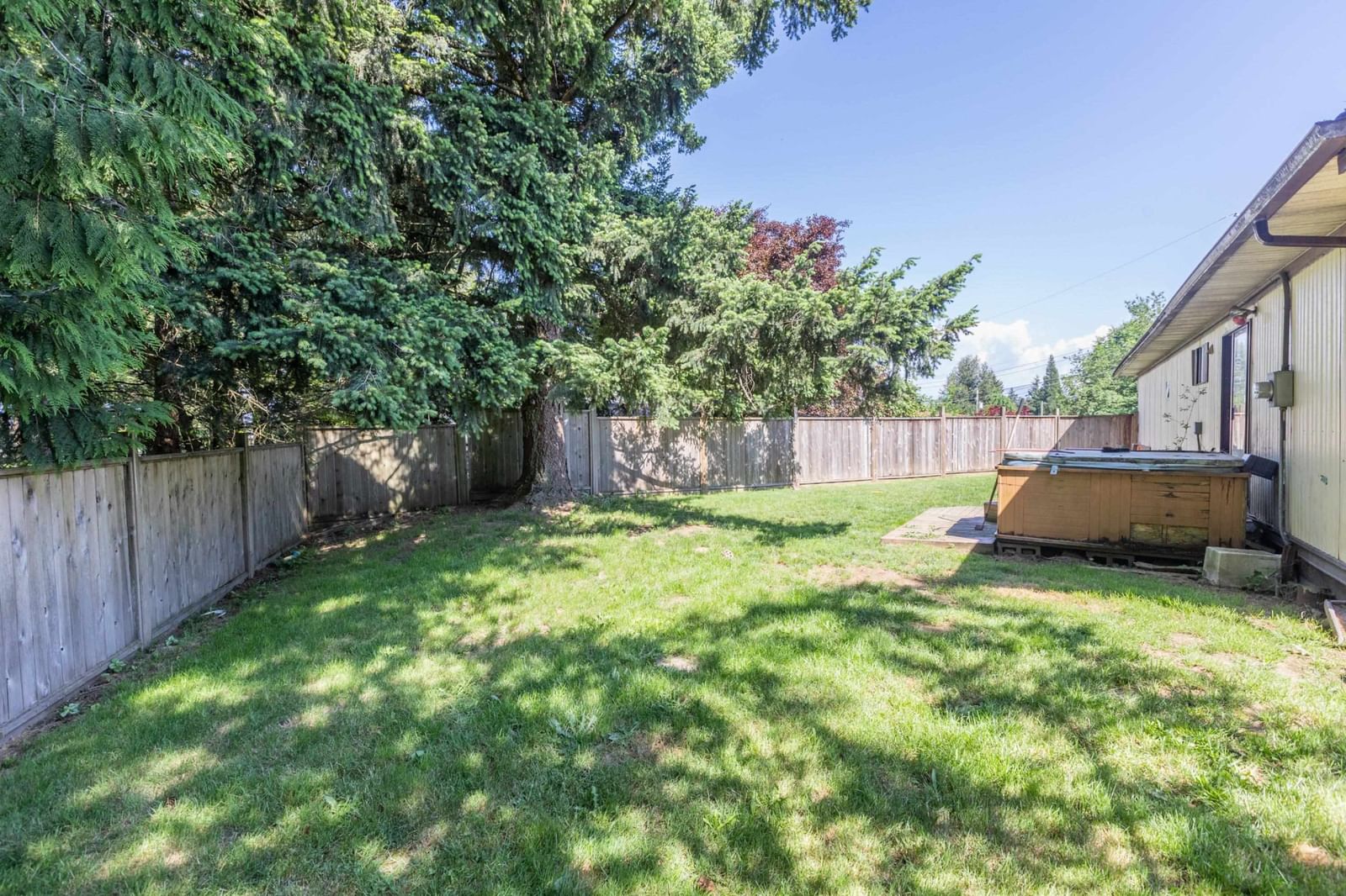 Listing Image 19