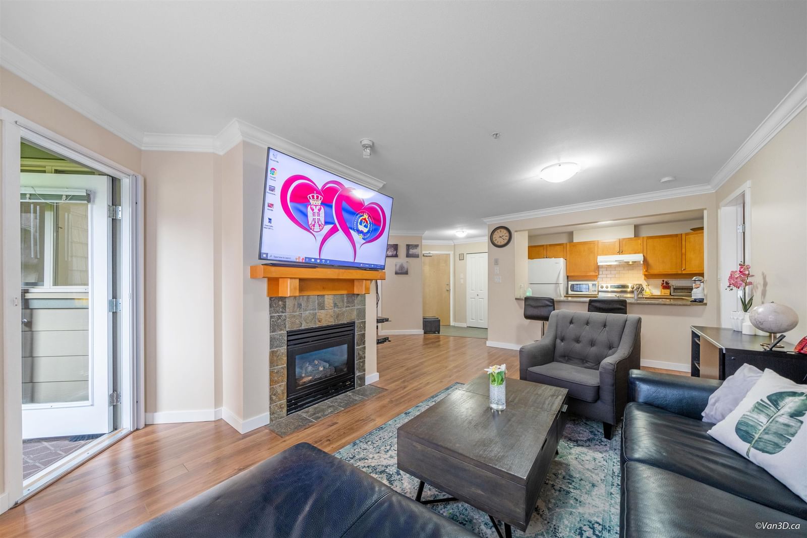 Listing Image 5