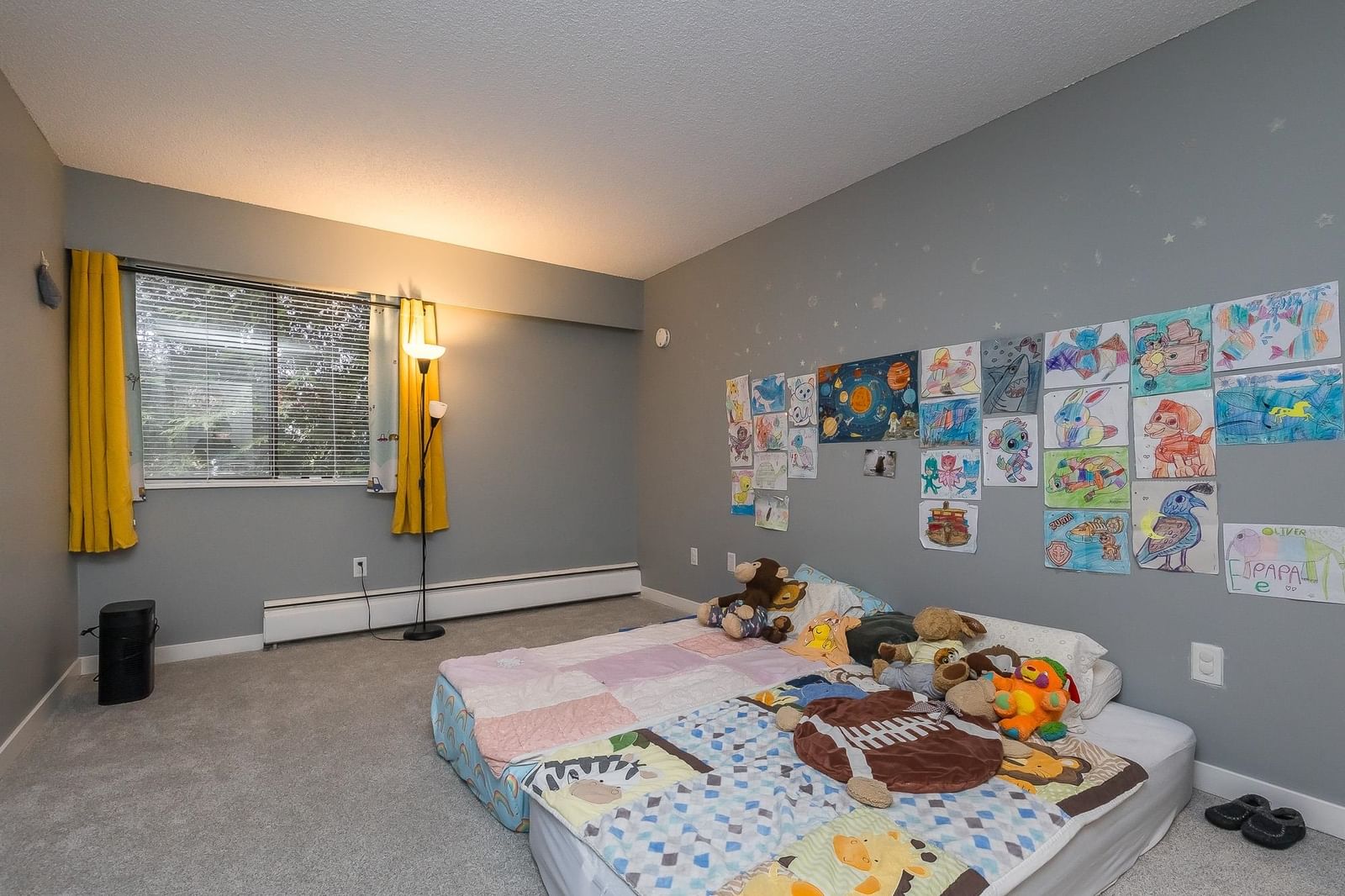 Listing Image 18