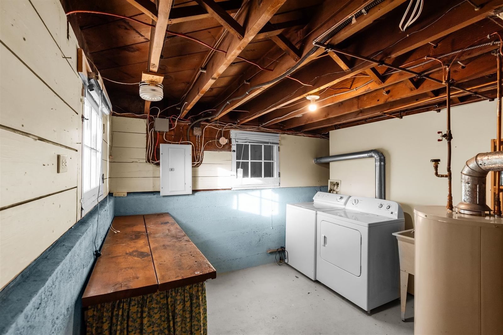 Listing Image 11