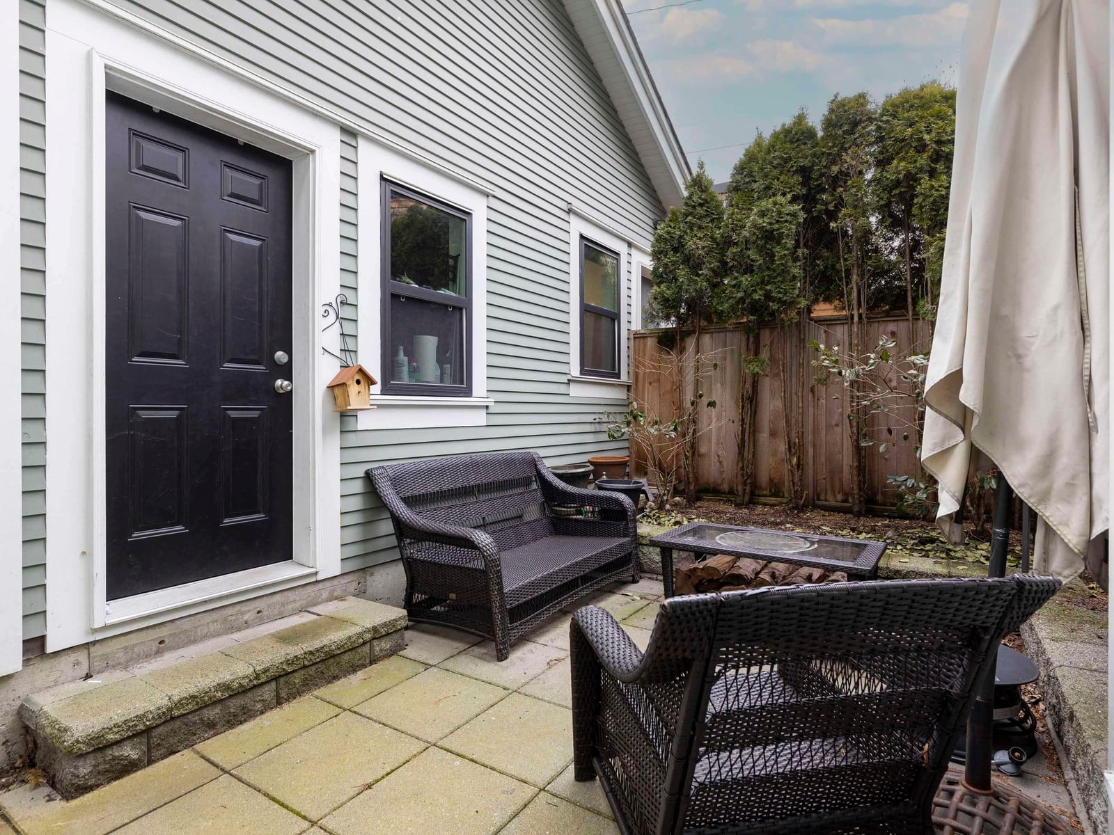 Listing Image 19