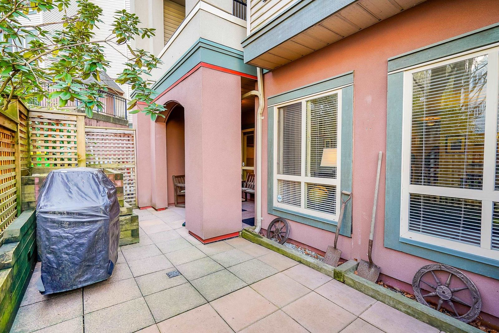 Listing Image 15