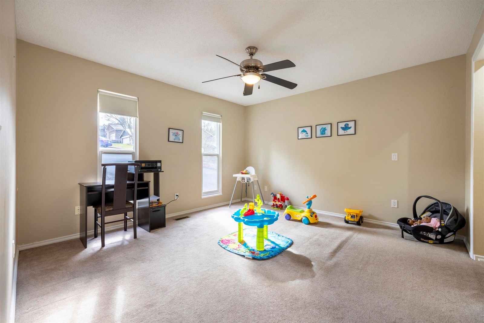 Listing Image 18