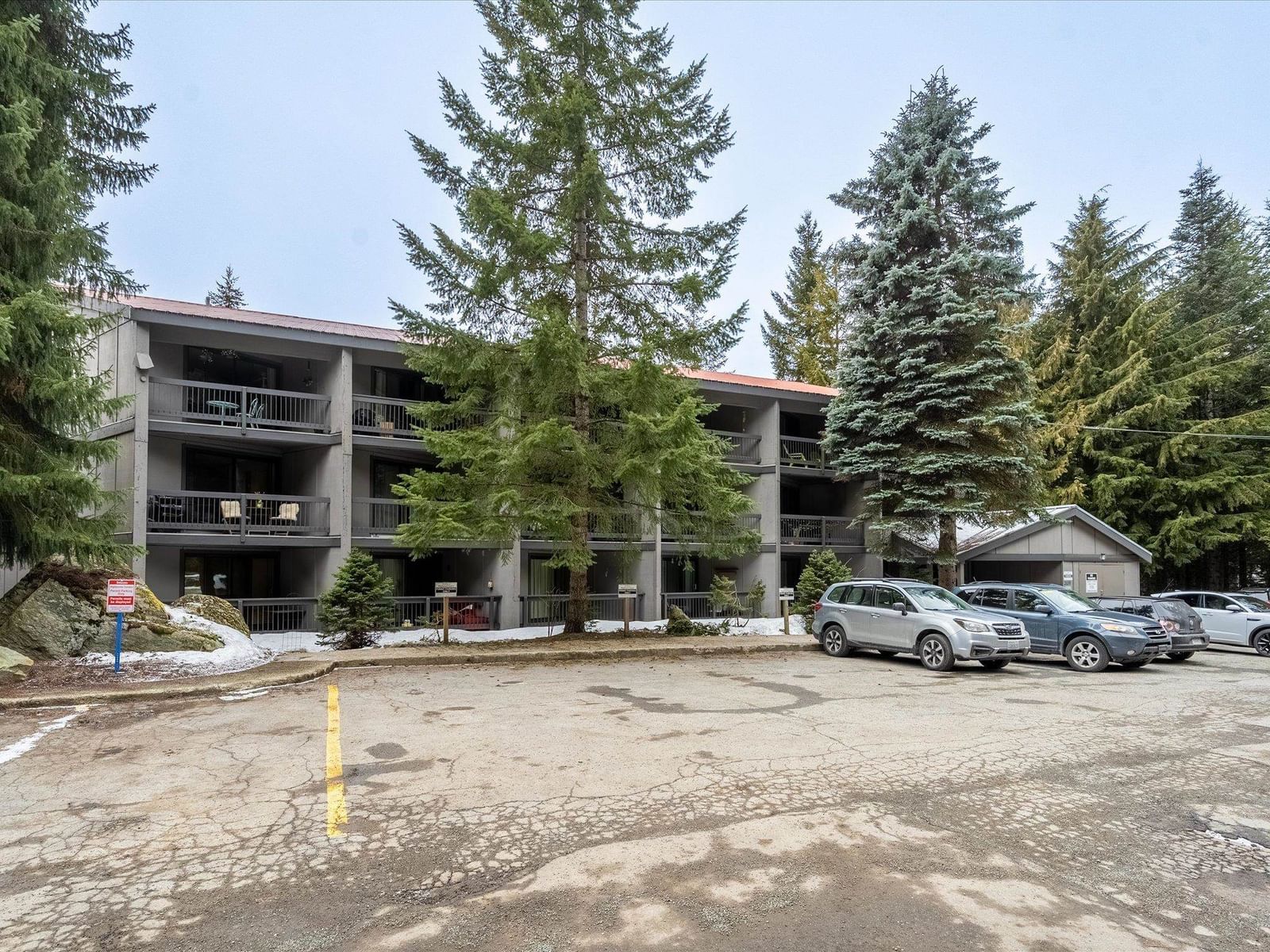 Listing Image 12