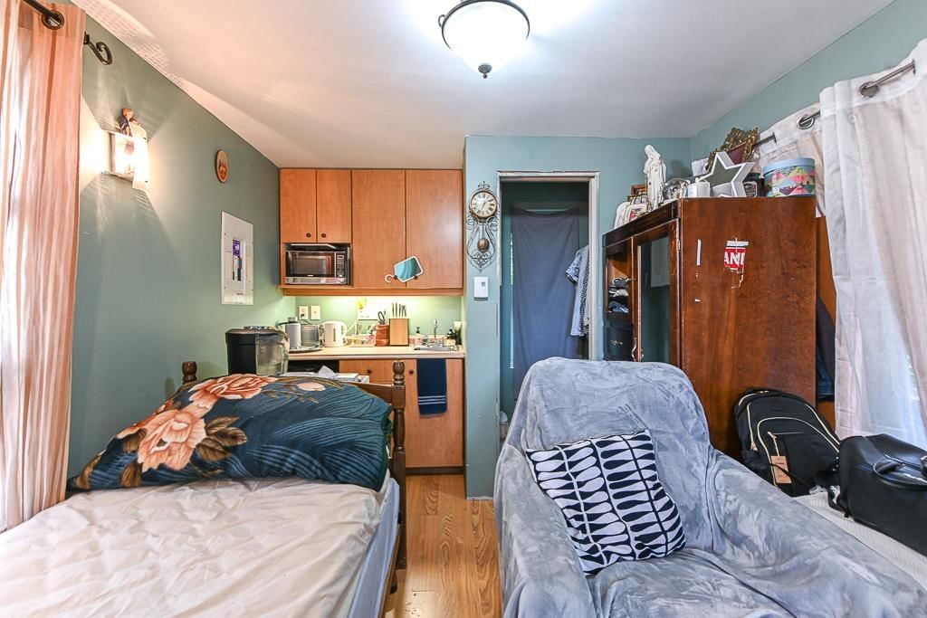 Listing Image 30