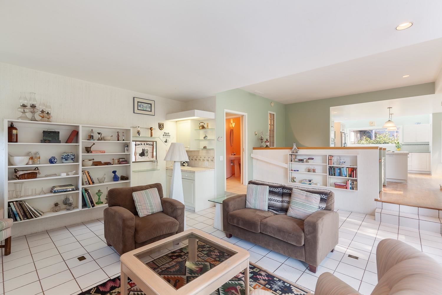 Listing Image 17