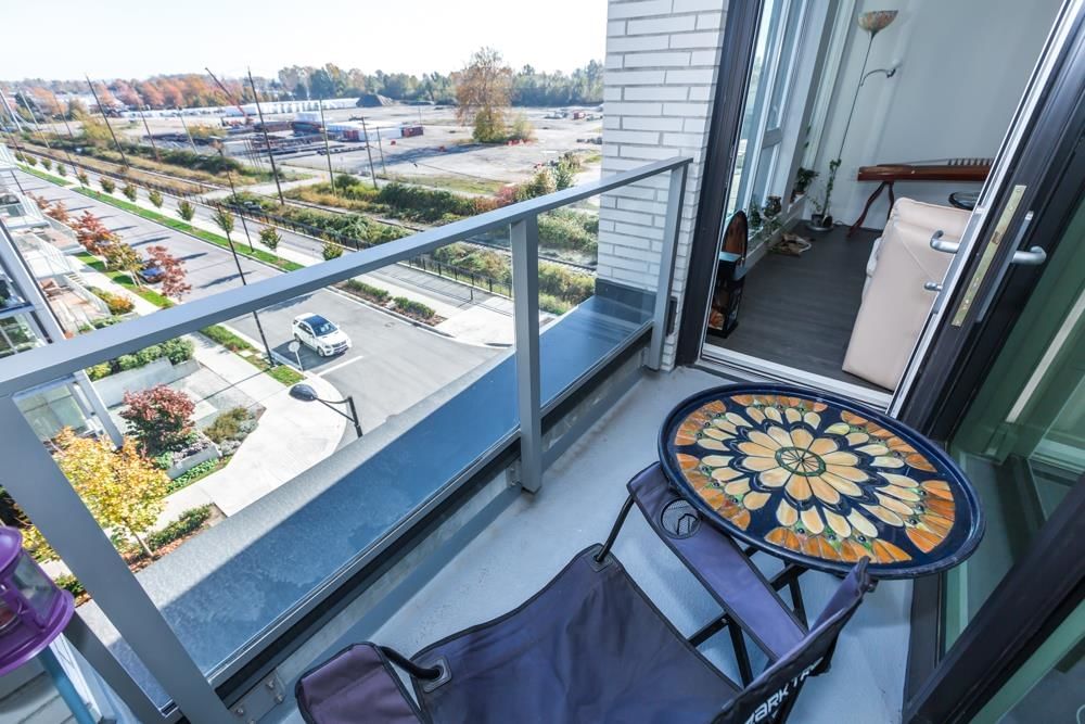 Listing Image 12
