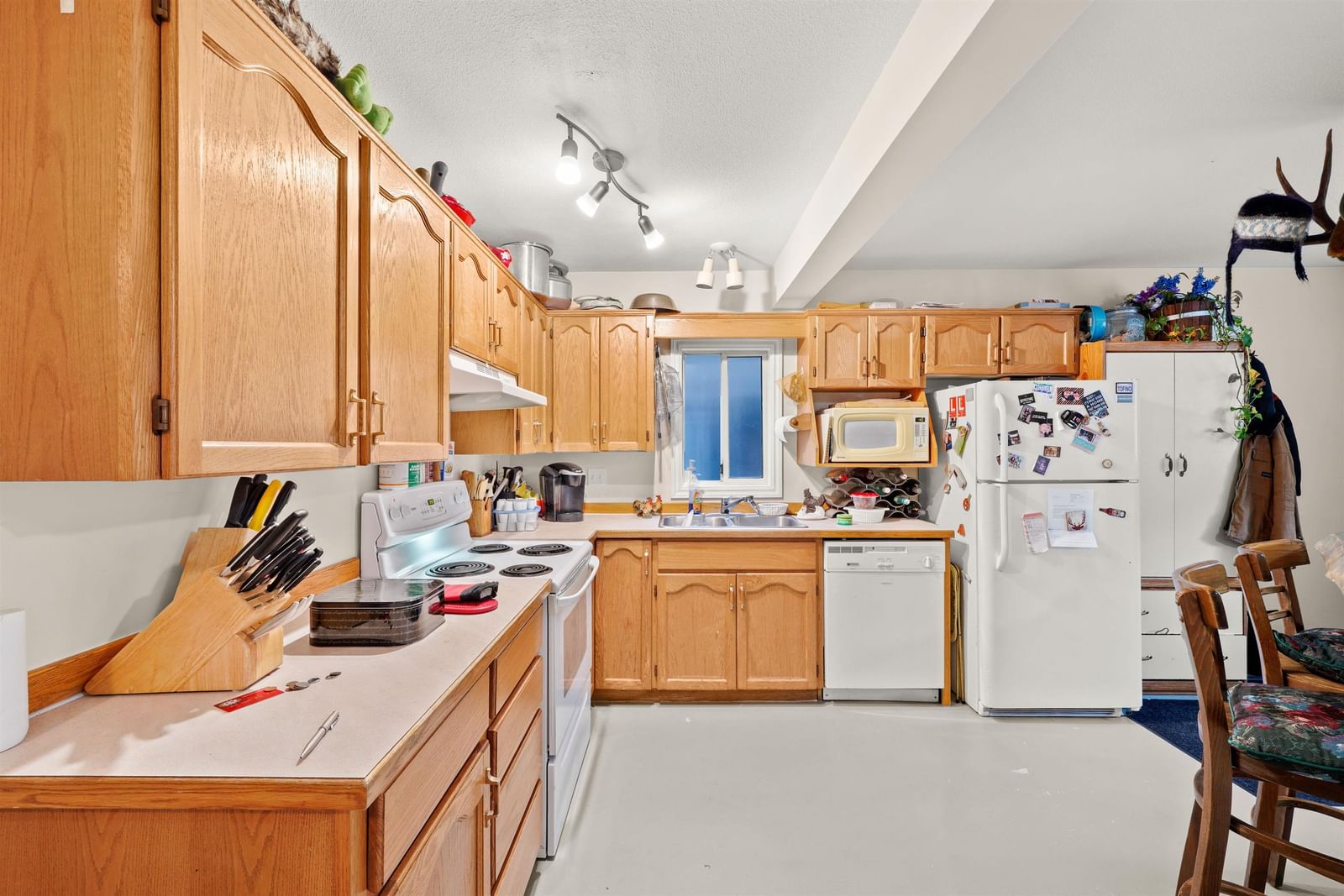 Listing Image 28