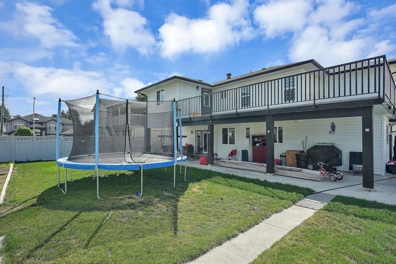 Listing Image 32