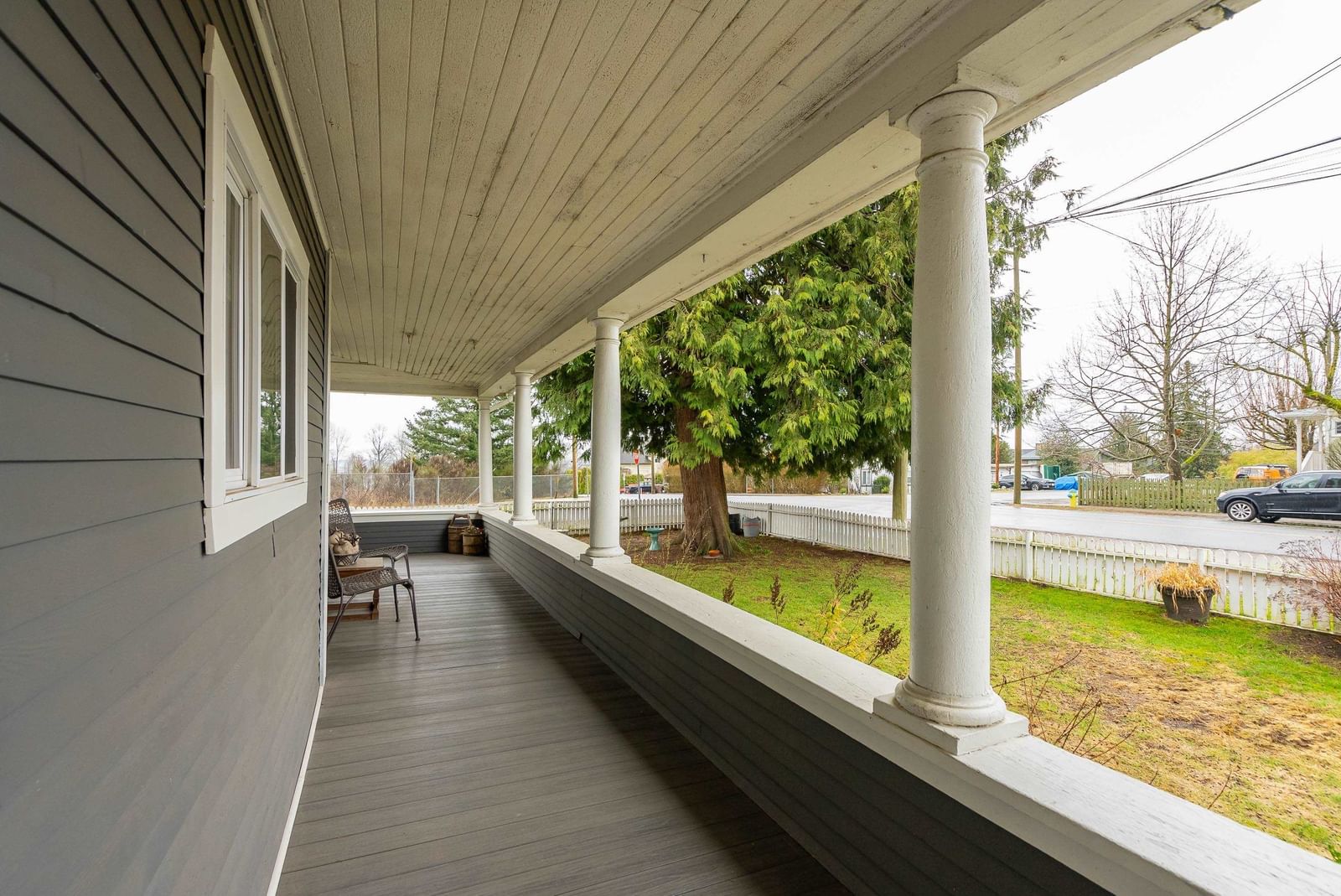 Listing Image 11