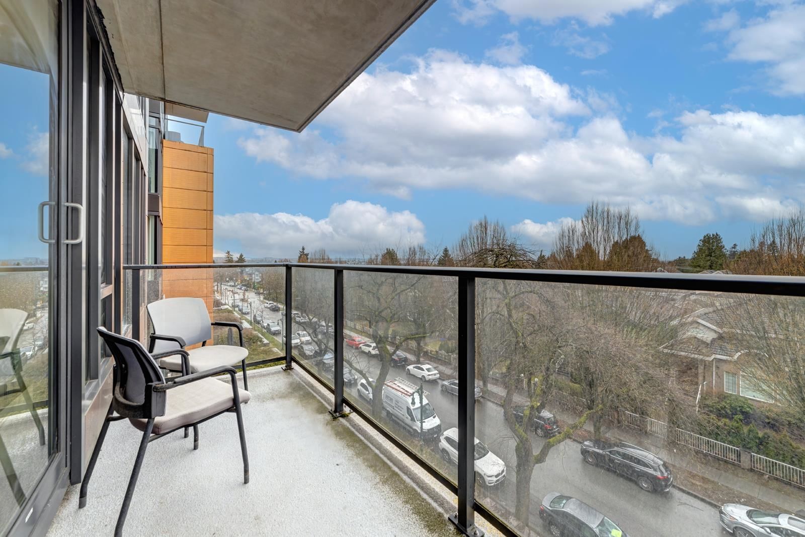 Listing Image 23