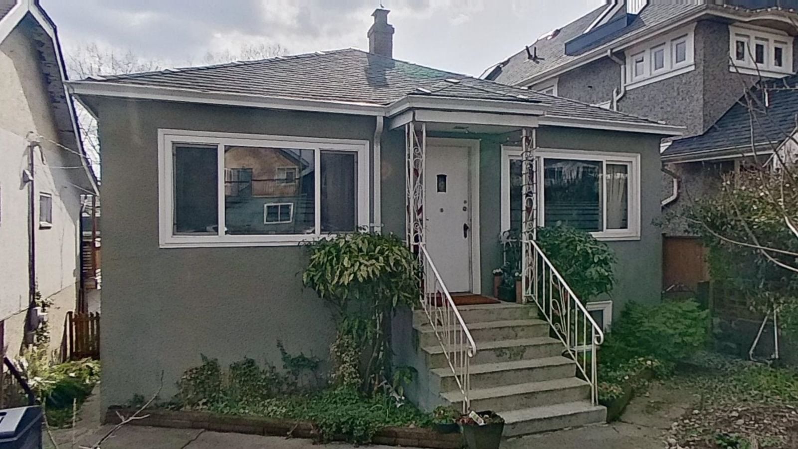 Listing Image 1