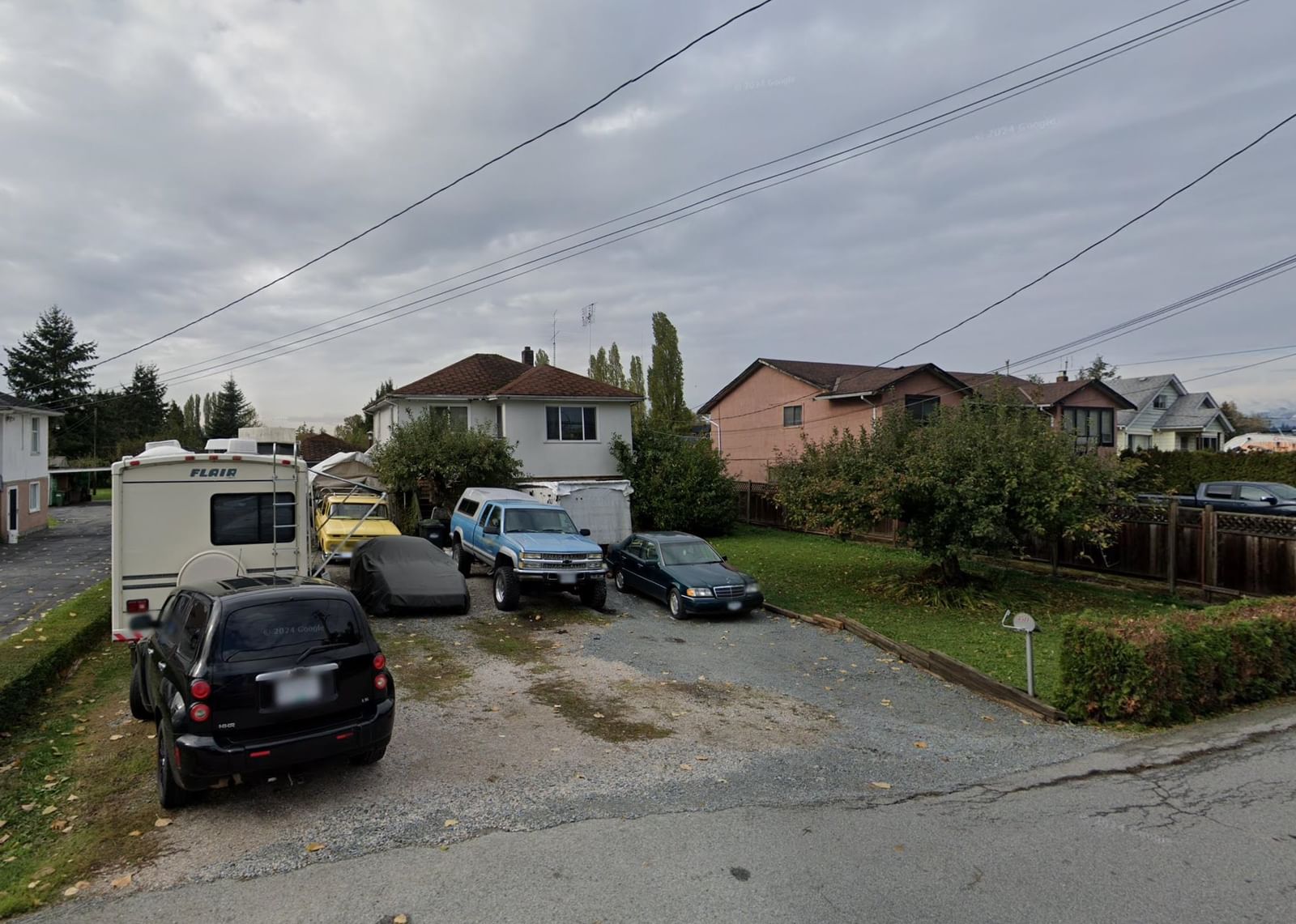 Listing Image 11