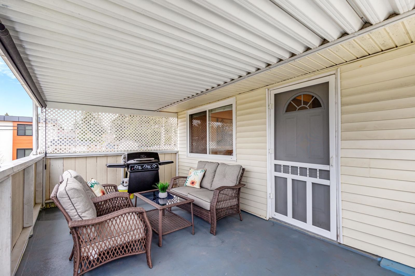 Listing Image 24