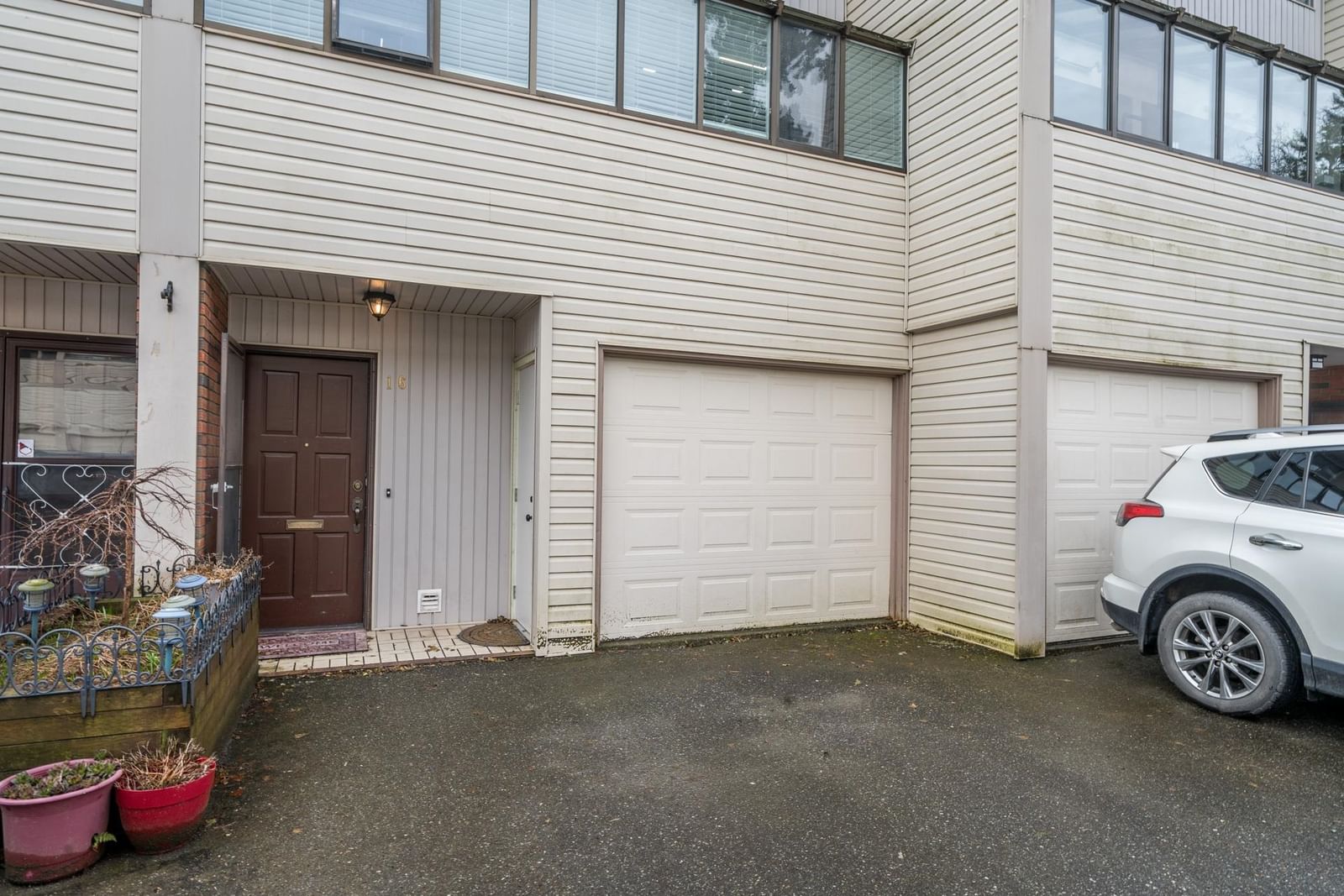Listing Image 28