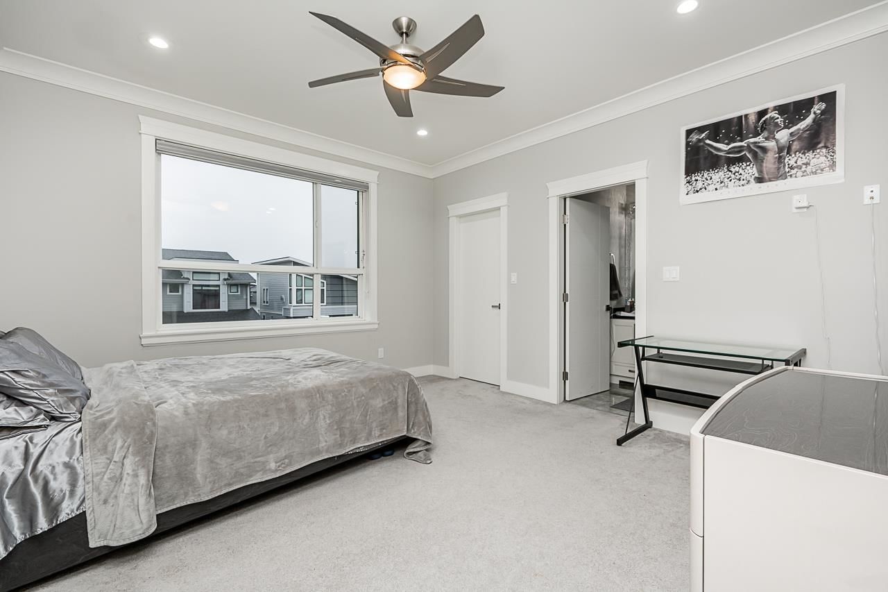 Listing Image 18