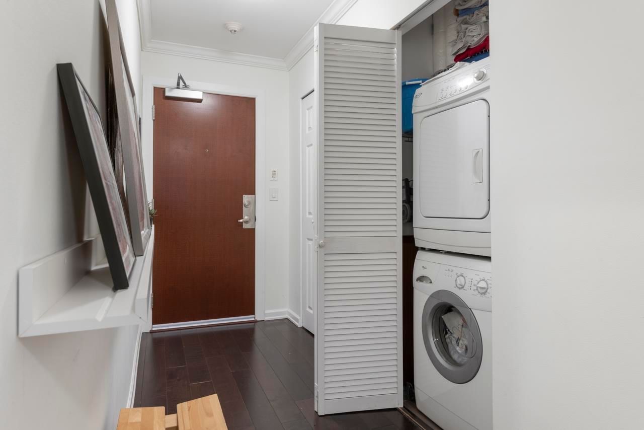 Listing Image 20