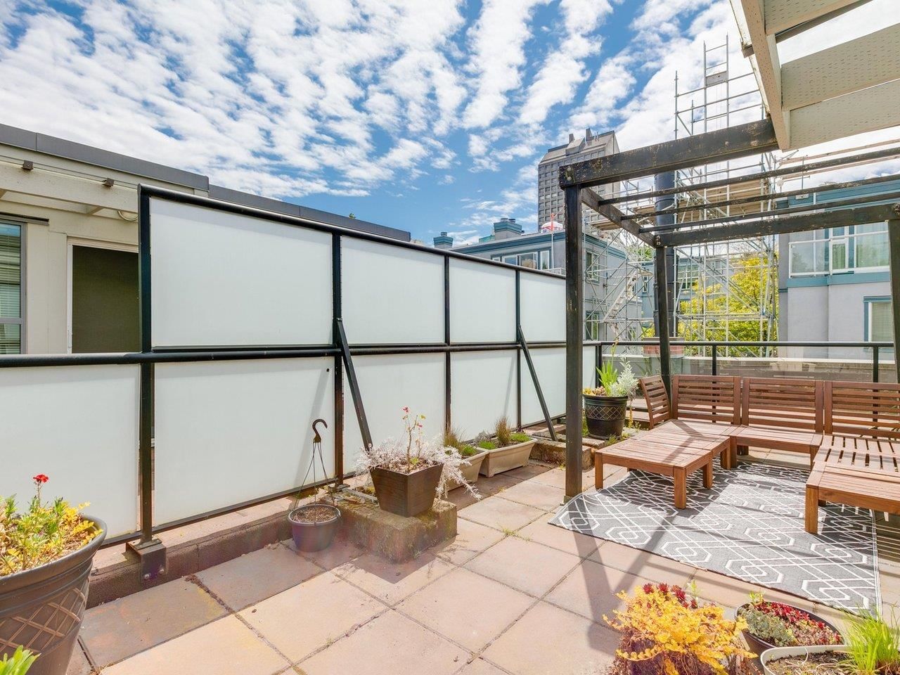 Listing Image 18