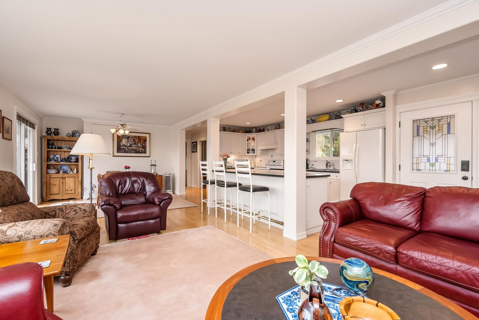 Listing Image 16