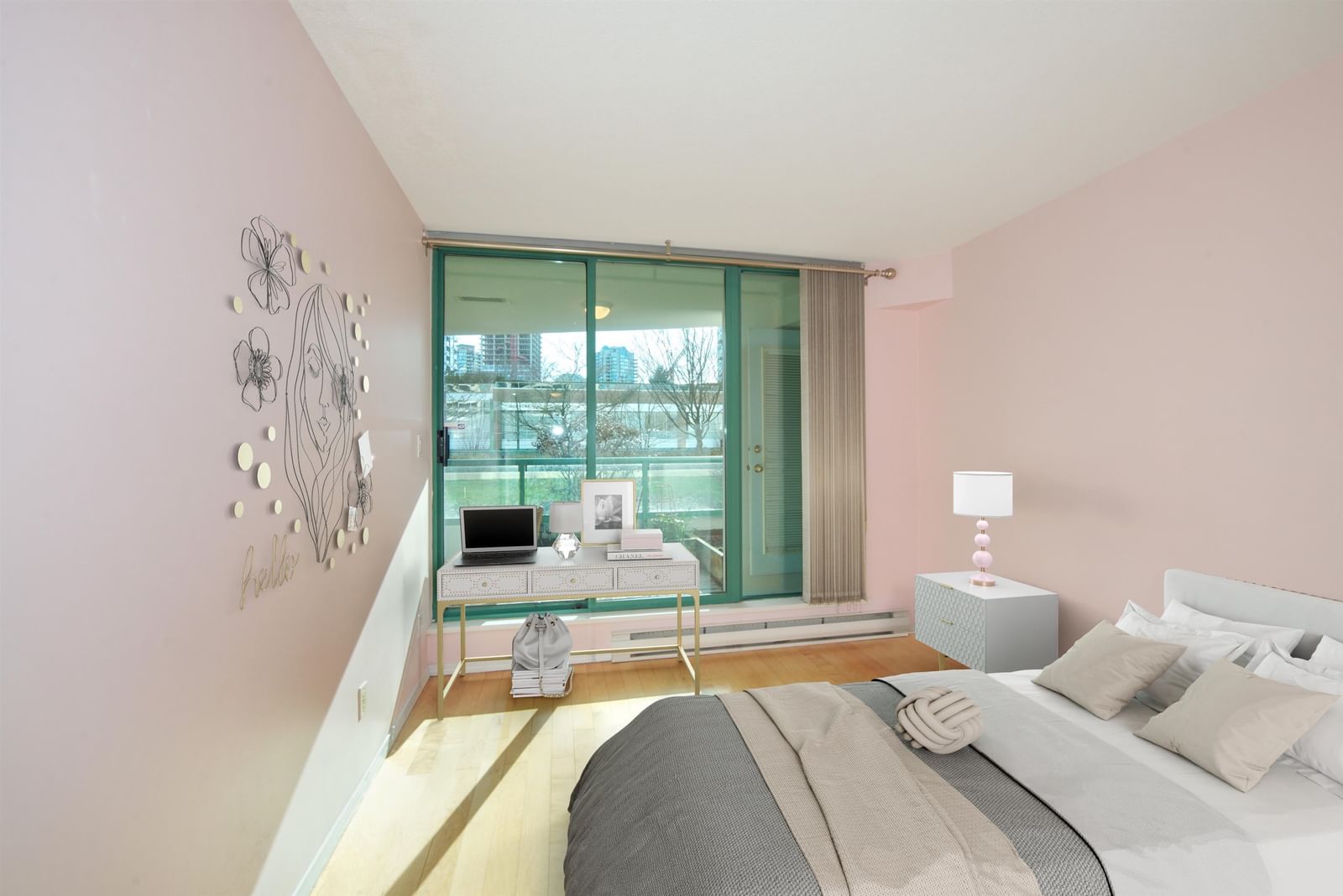Listing Image 10