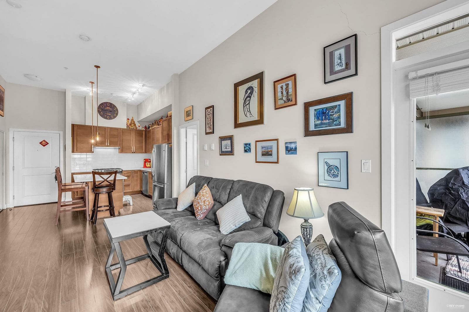 Listing Image 17