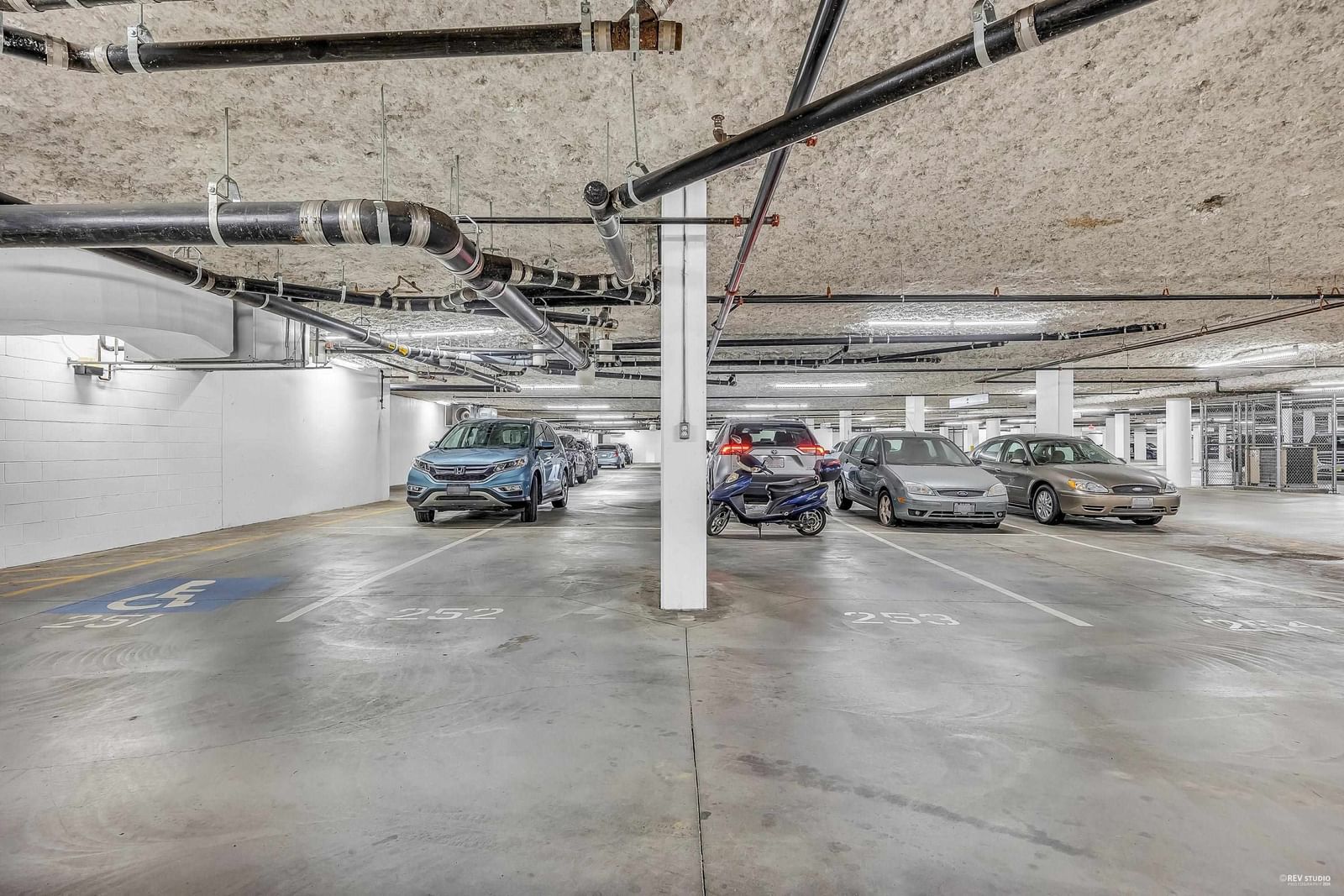 Listing Image 25