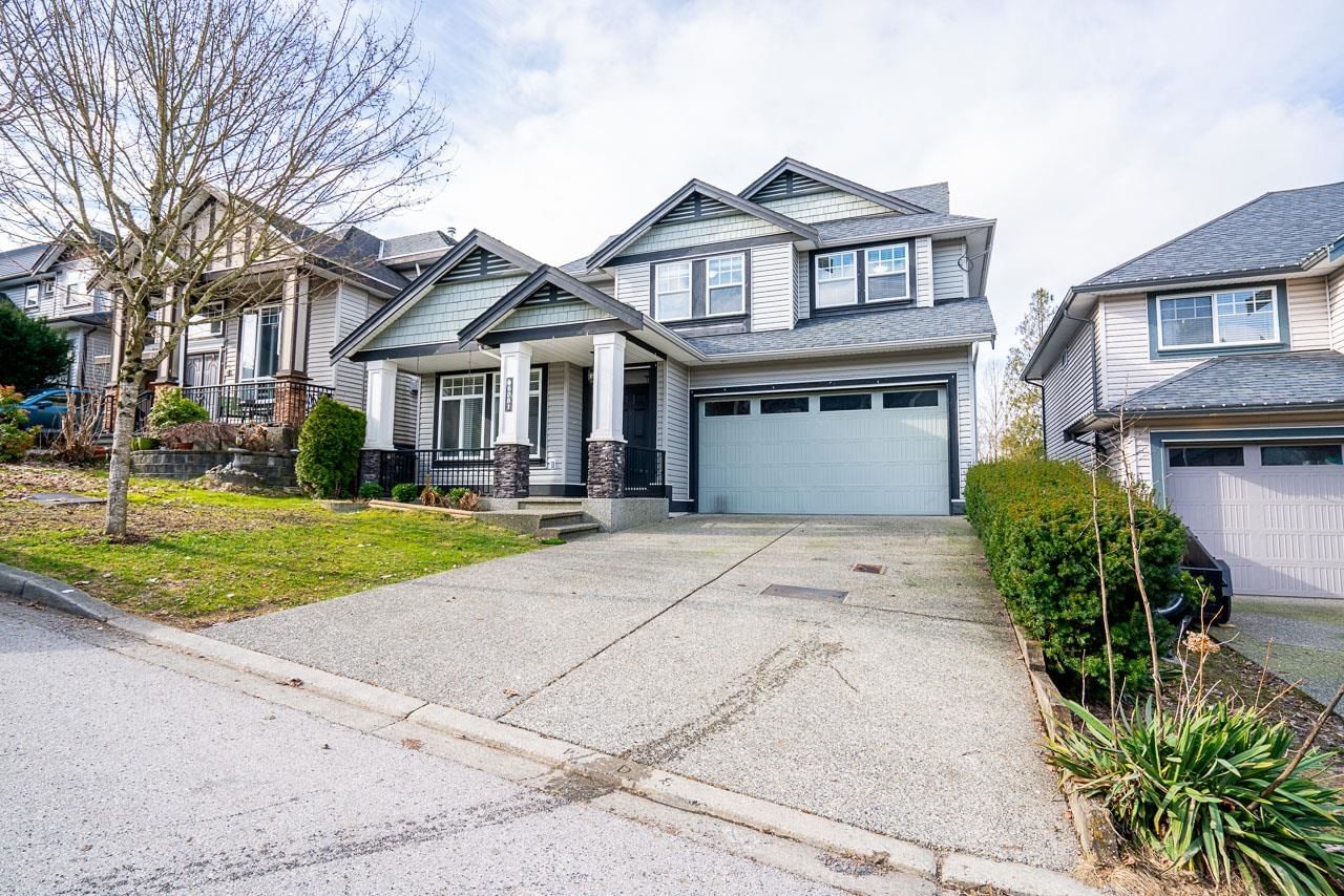 Listing Image 1