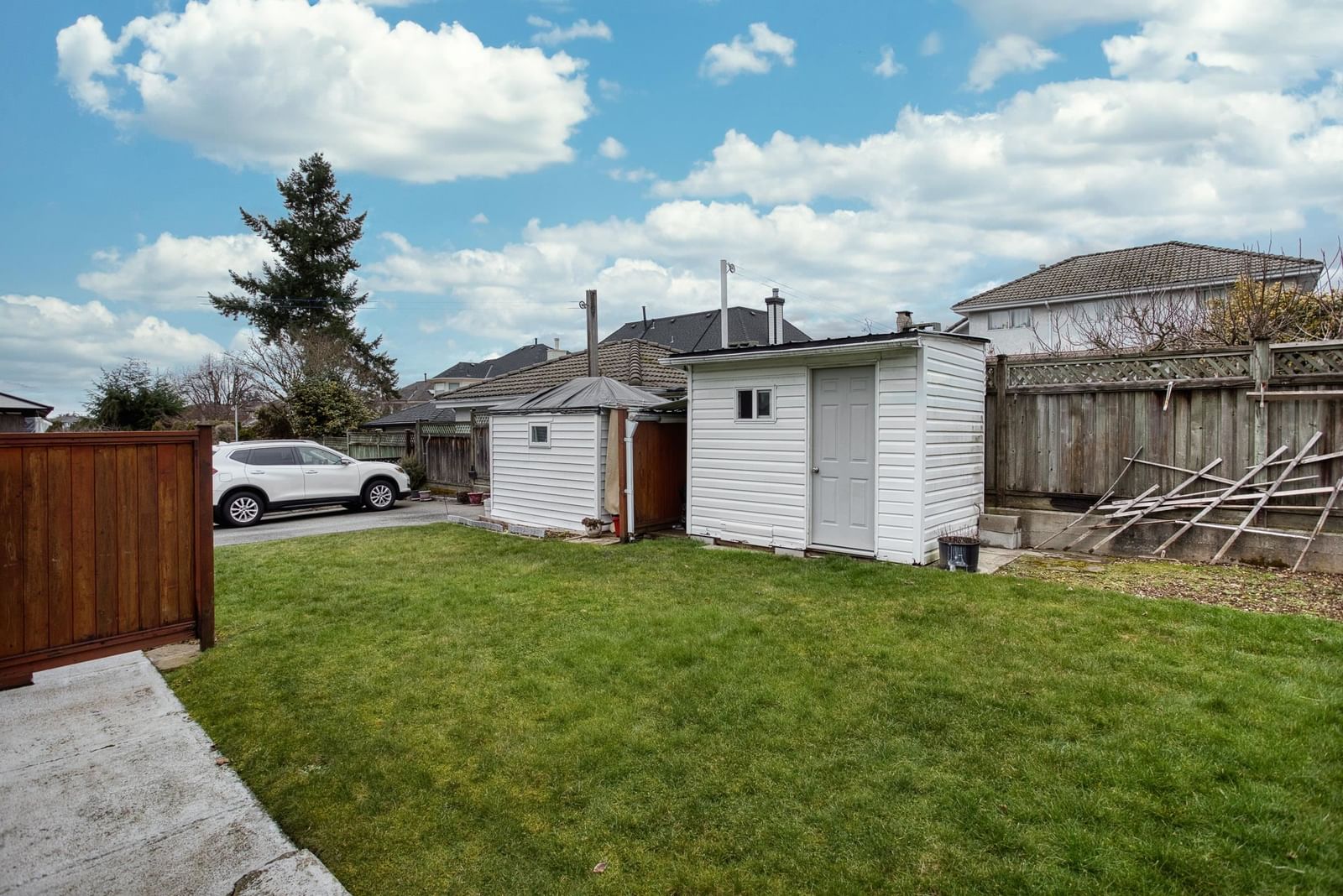 Listing Image 24