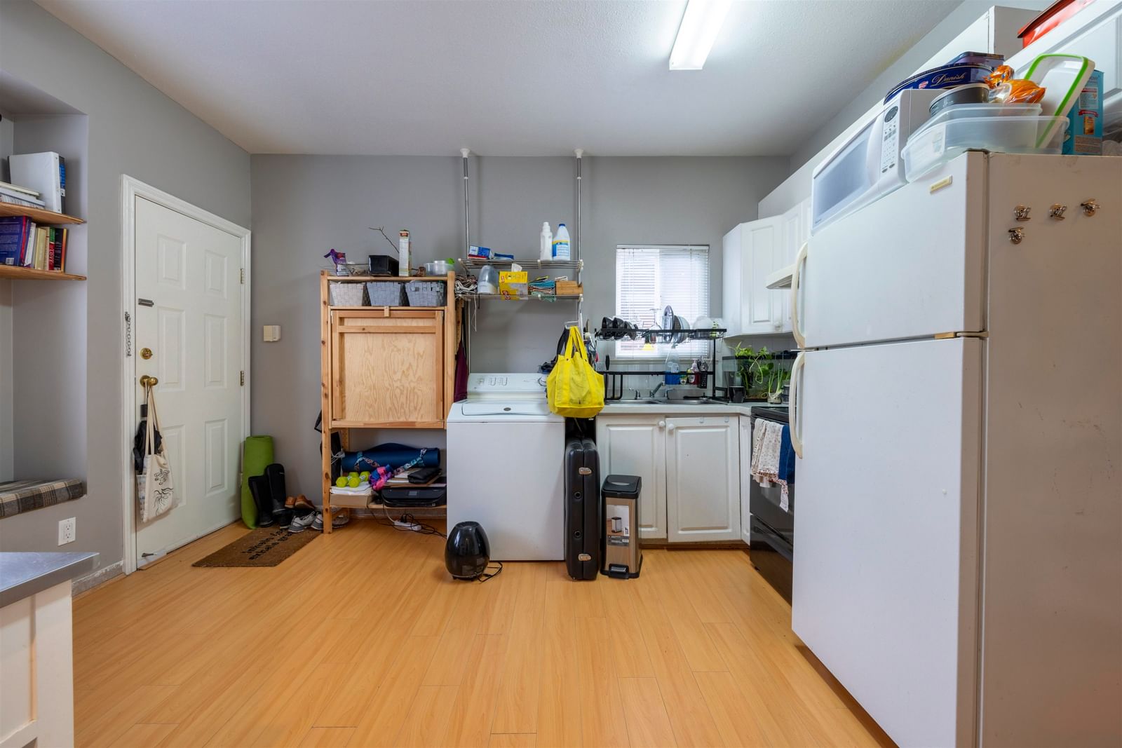 Listing Image 19