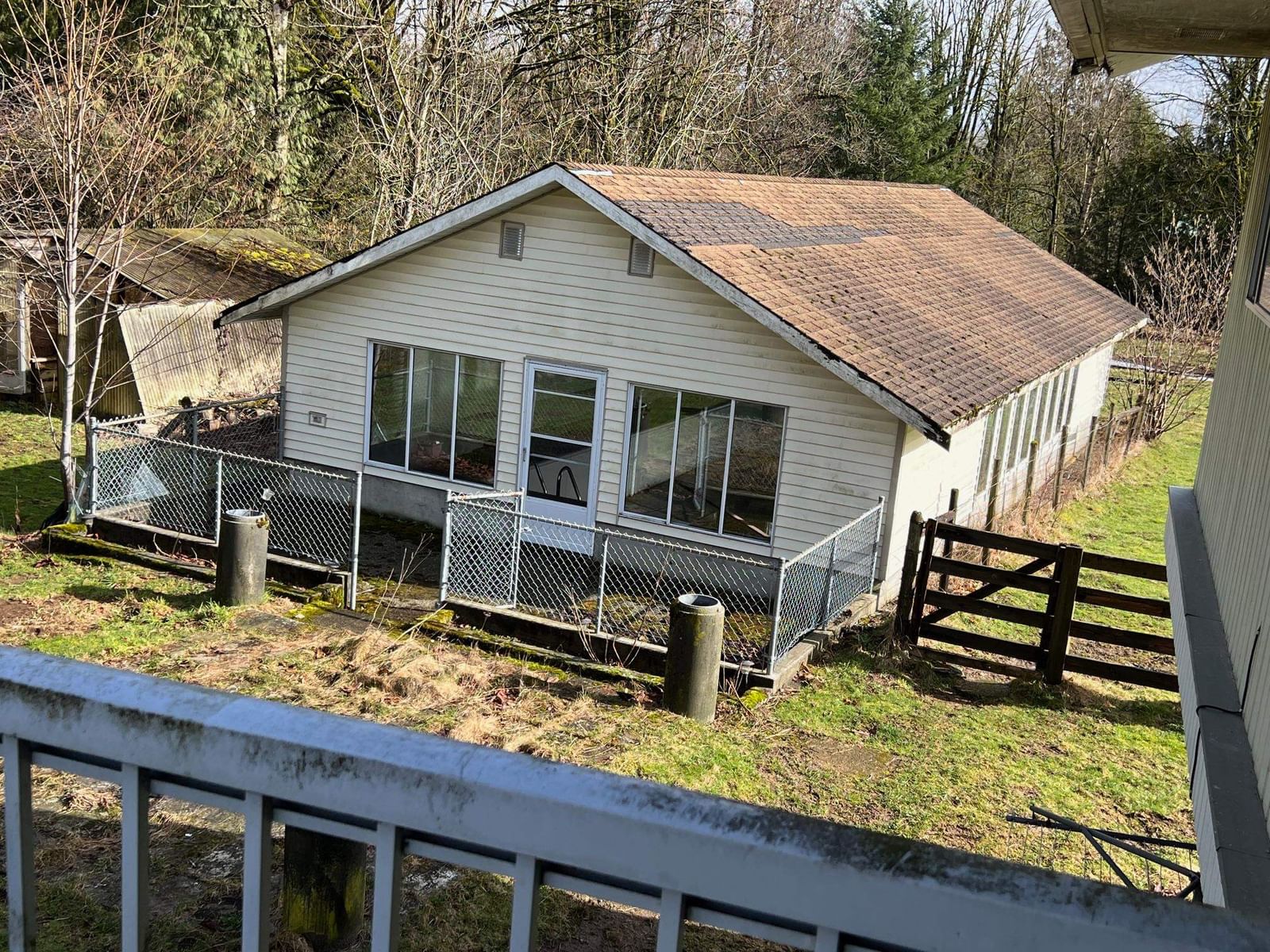 Listing Image 24
