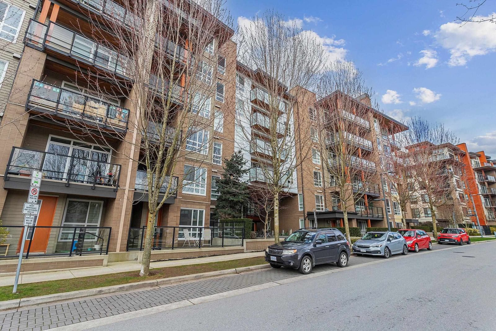 Listing Image 1