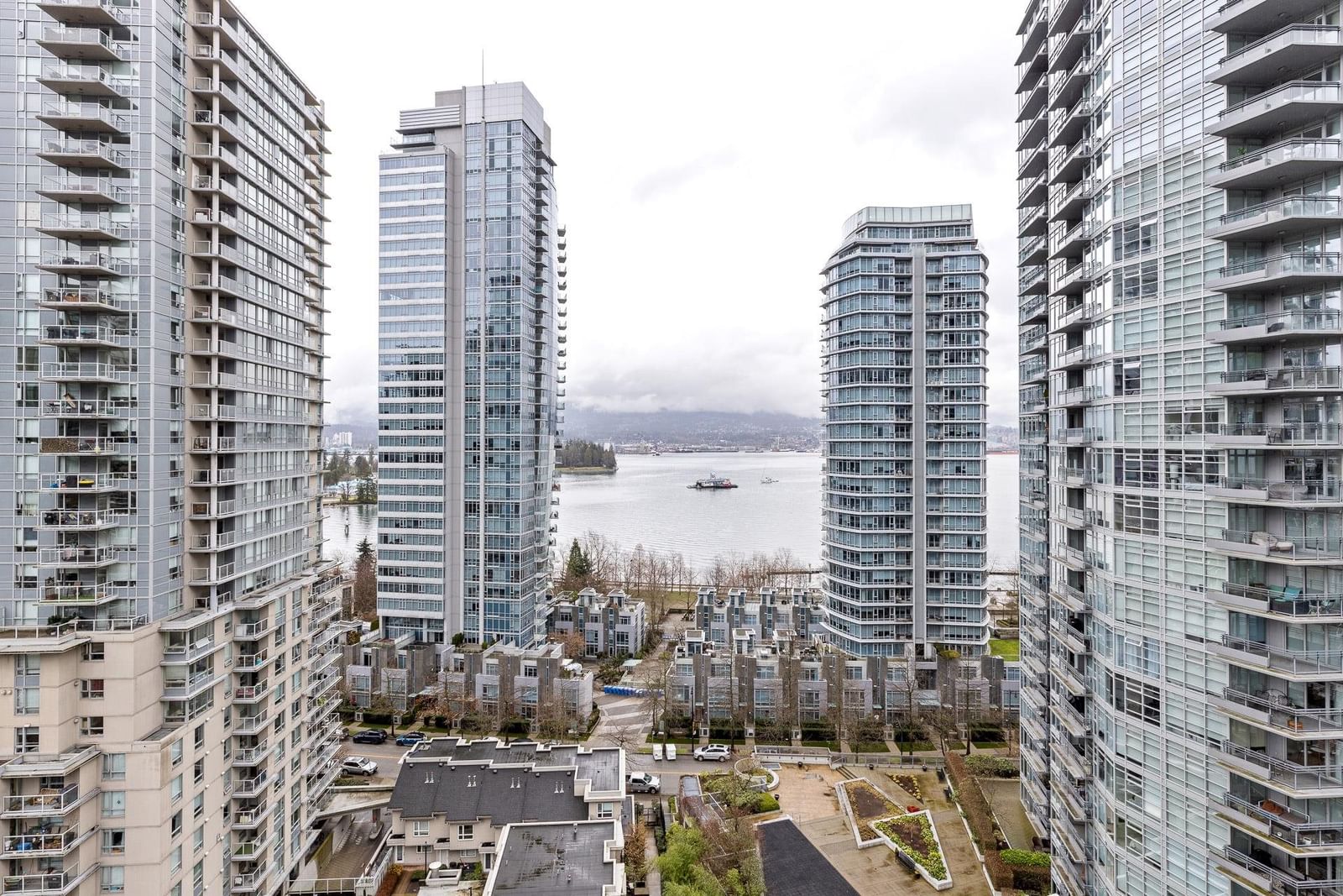 Listing Image 15
