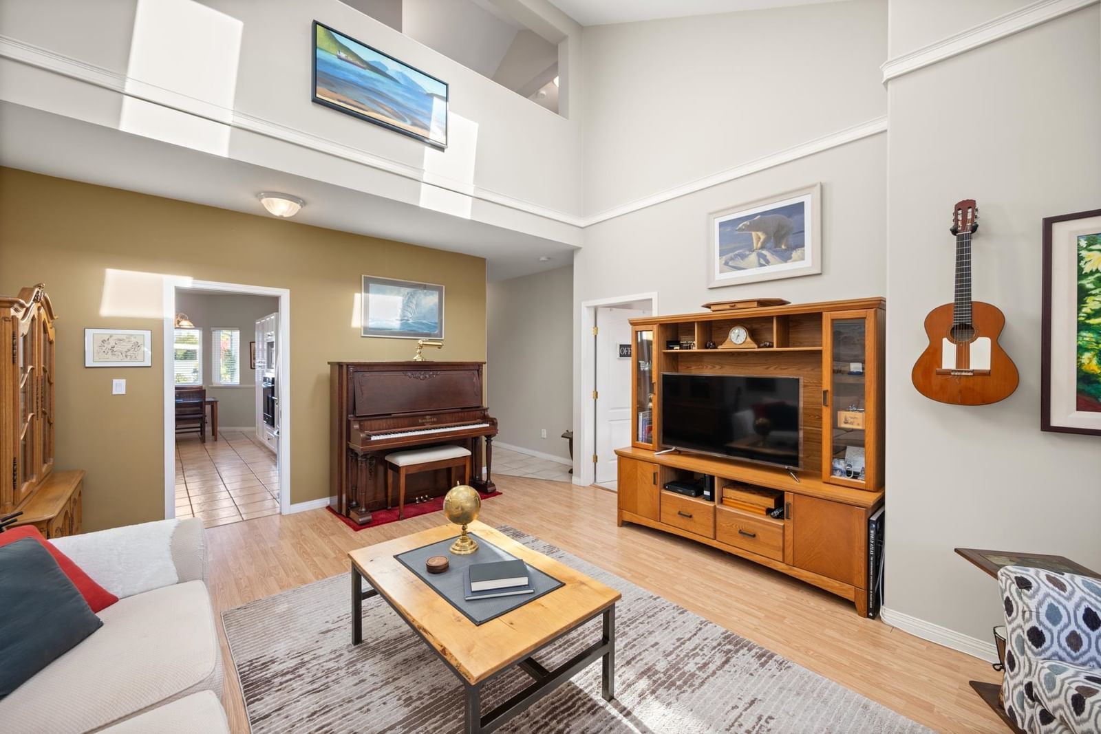 Listing Image 16