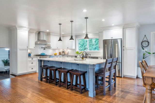 11106 Monroe Drive