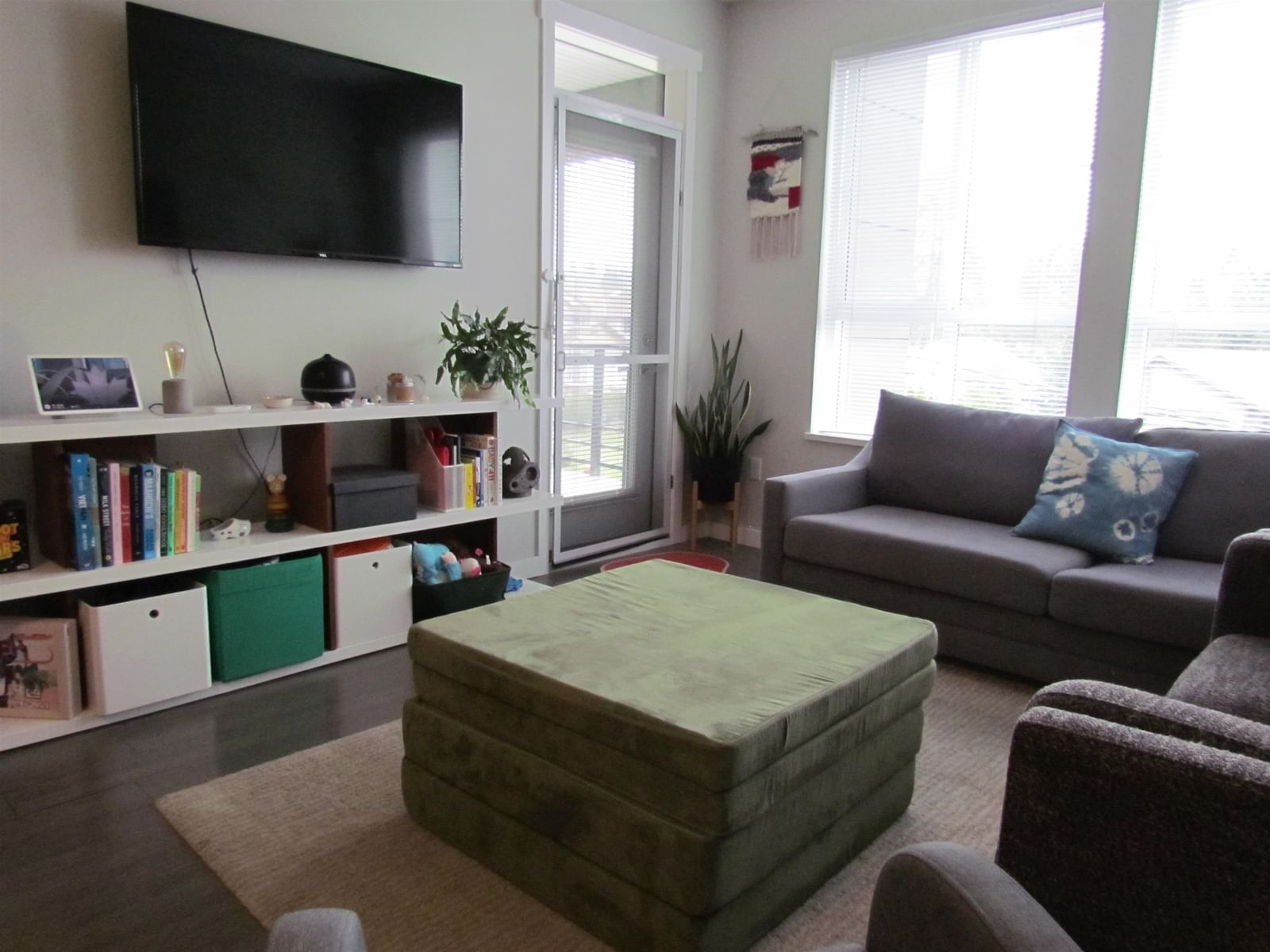 Listing Image 6