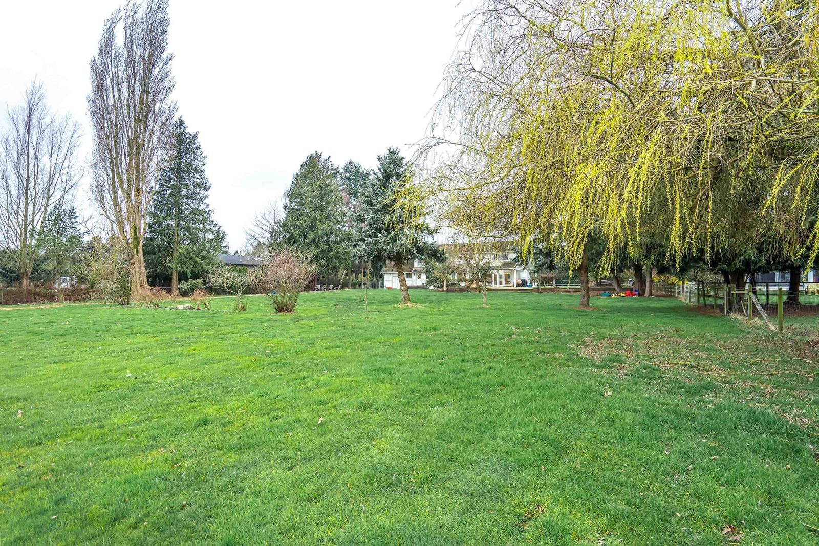 Listing Image 30